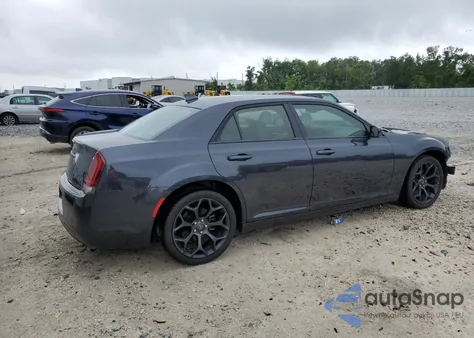 2019 Chrysler 300 S z USA, uszkodzony, nr VIN 2C3CCABGXKH515434